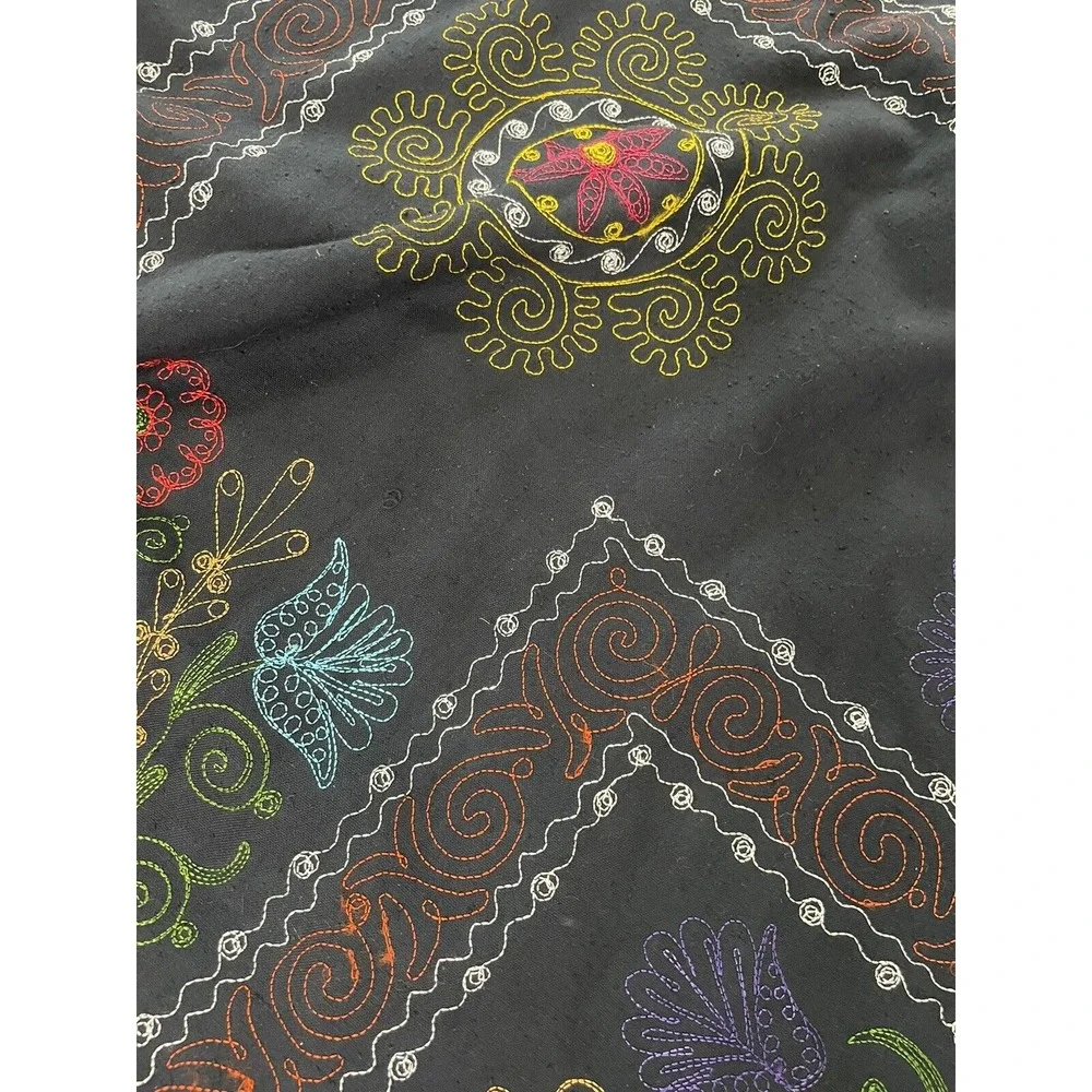 Vtg Uzbek Suzani Handmade Embroidery‎ on Velvet Tablecloth Wall Hanging 53